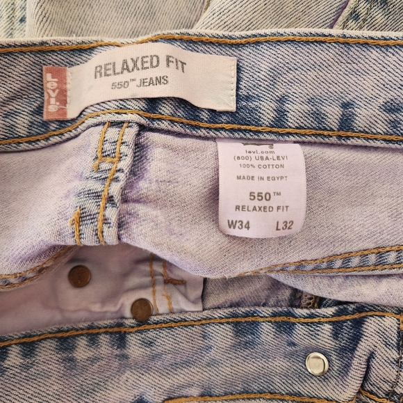 Levi's Distressed Short Shorts Lavender Wash Colorwash Relaxed Fit Shorts Sz 34 - Picture 5 of 6